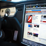 Tesla model S dashboard med skärm